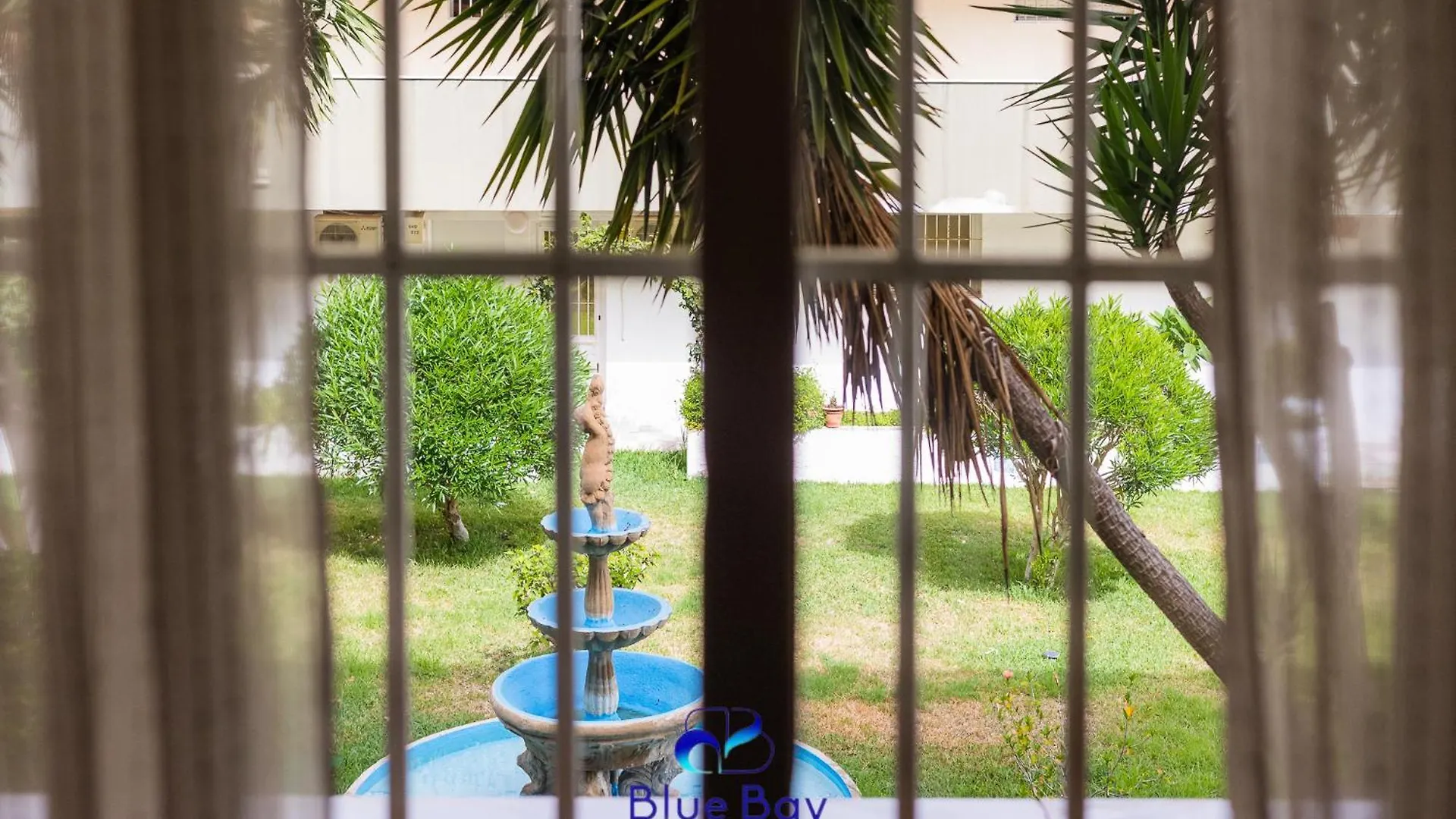 Bay Two Beach Apartment La Herradura